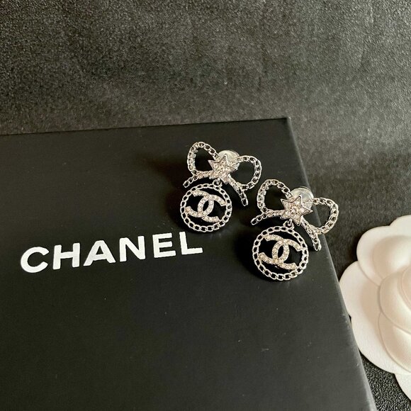 Chanel earrings - Picture 5 of 5
